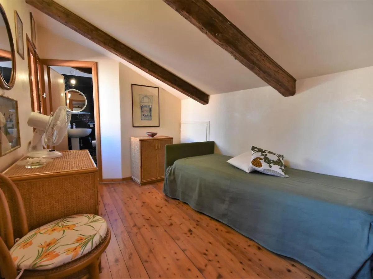 Apartment Fondamenta Del Rielo By Interhome